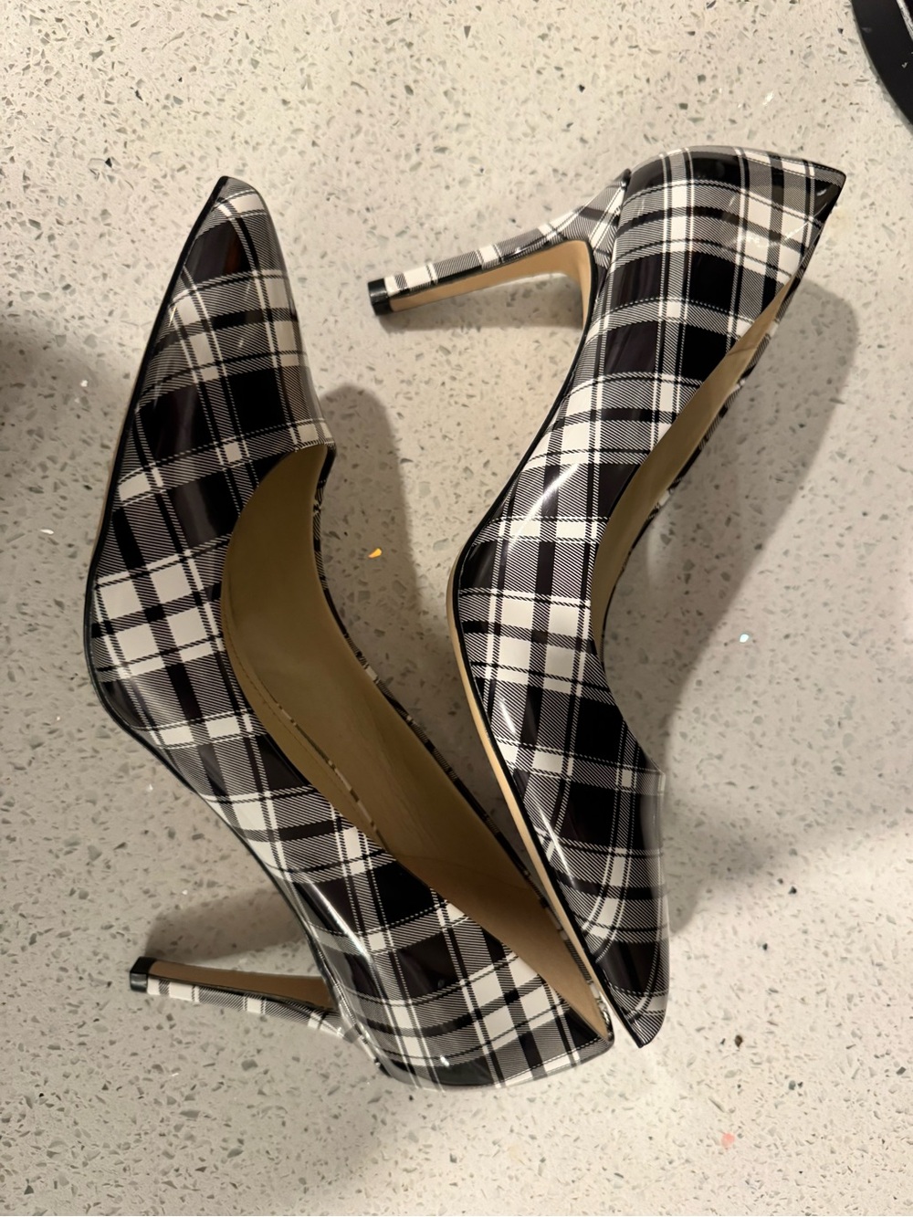 Nine West Women’s Black & White Plaid Pumps NWOT - Picture 2 of 5